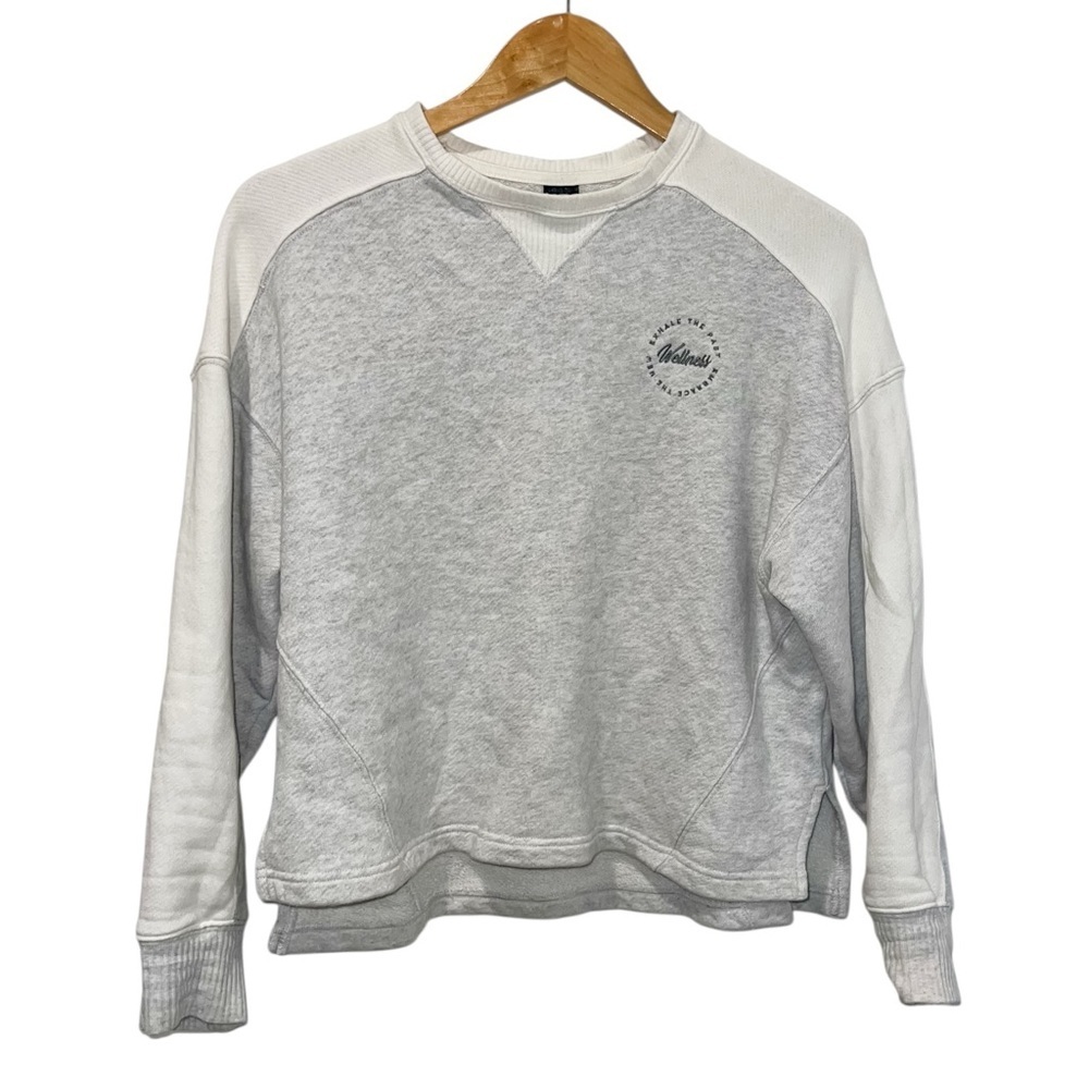 ID Ideology Colorblocked Crewneck Sweatshirt Gray & White - Picture 3 of 5
